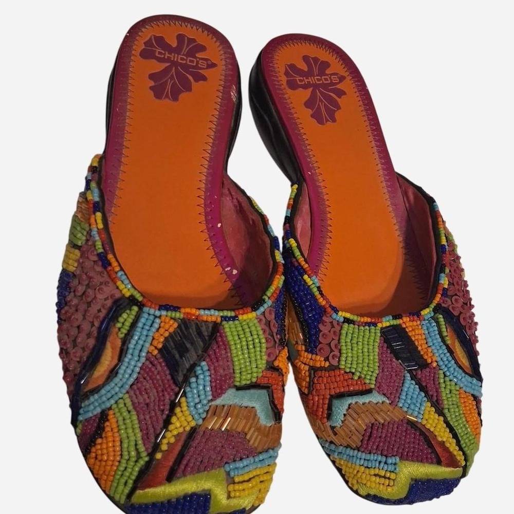 Womens Vintage Chico's "Key Largo" slide mules beaded geometric patch design